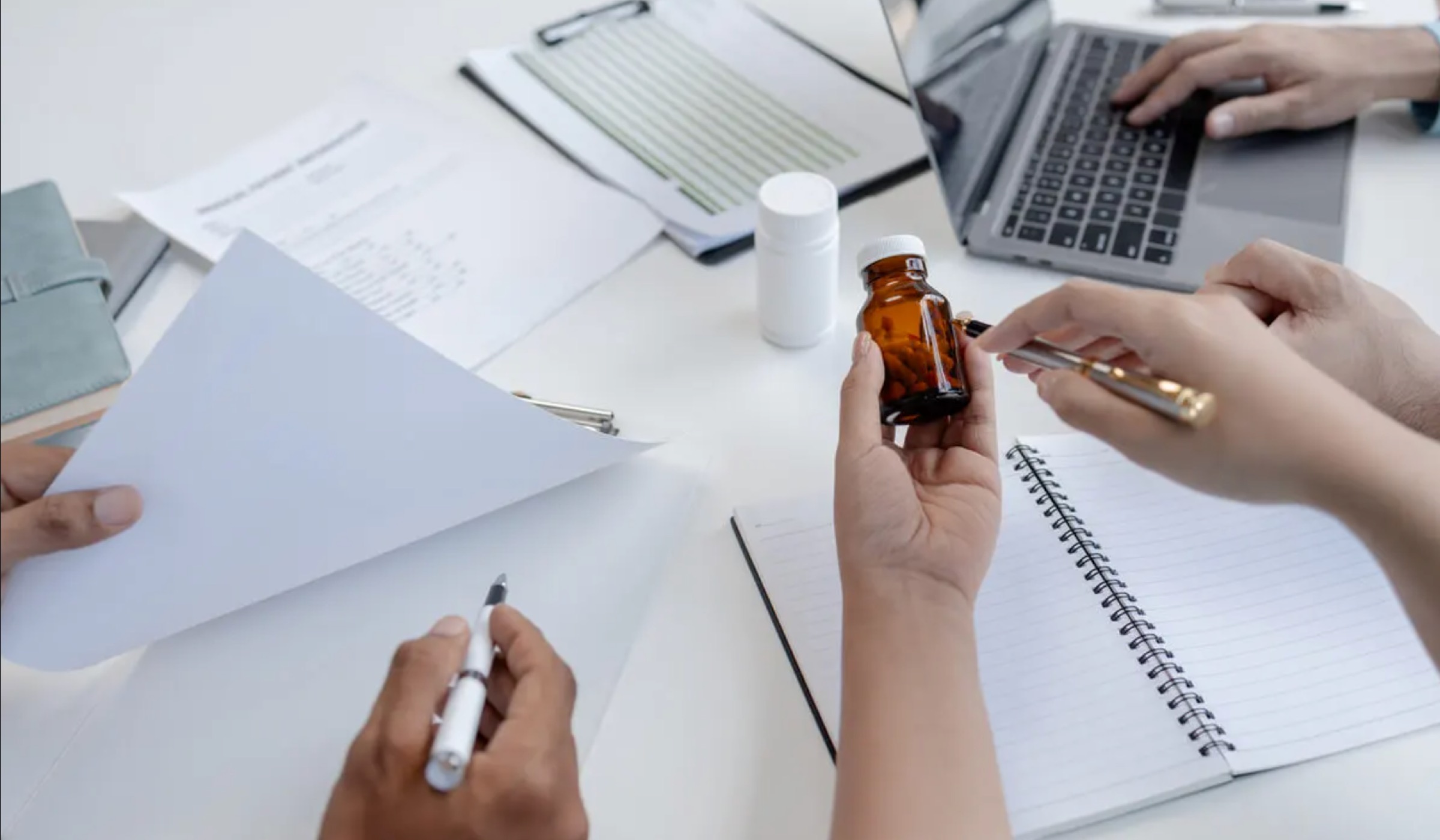 How AI Automates Document Authoring for Regulatory Dossier Submissions